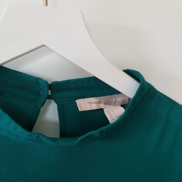 Forever 21 Peacock Short Dress - Picture 3 of 3